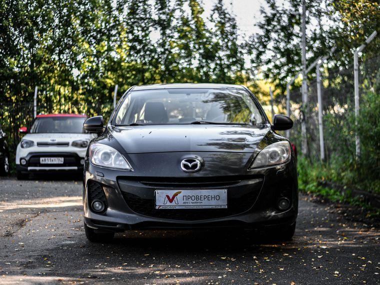 Mazda 3,  - вид 2