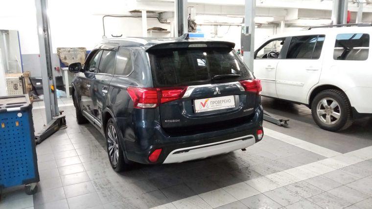 Mitsubishi Outlander, 2019 - вид 3