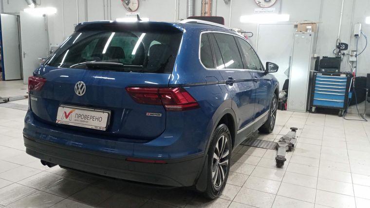 Volkswagen Tiguan,  - вид 2