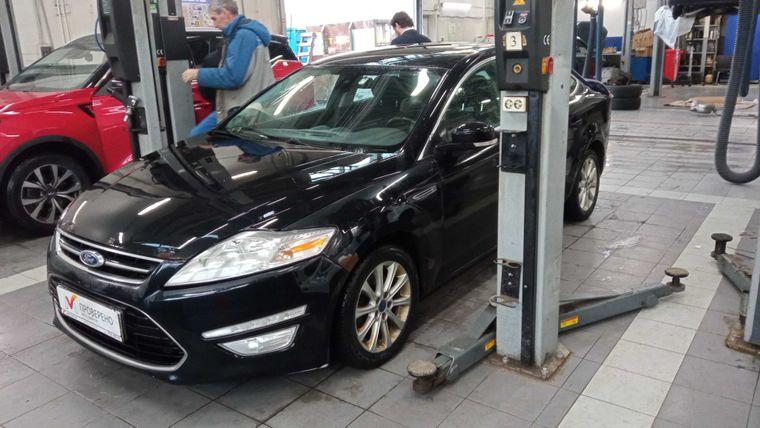 Ford Mondeo 2013 года, 279 462 км - вид 1
