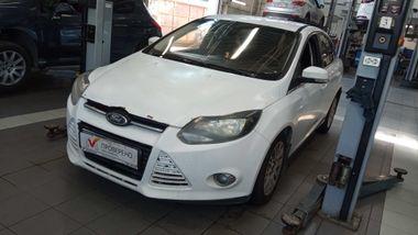 Ford Focus 2013 года, 298 897 км - вид 1