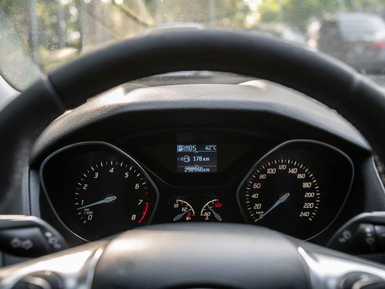 Ford Focus,  - вид 4