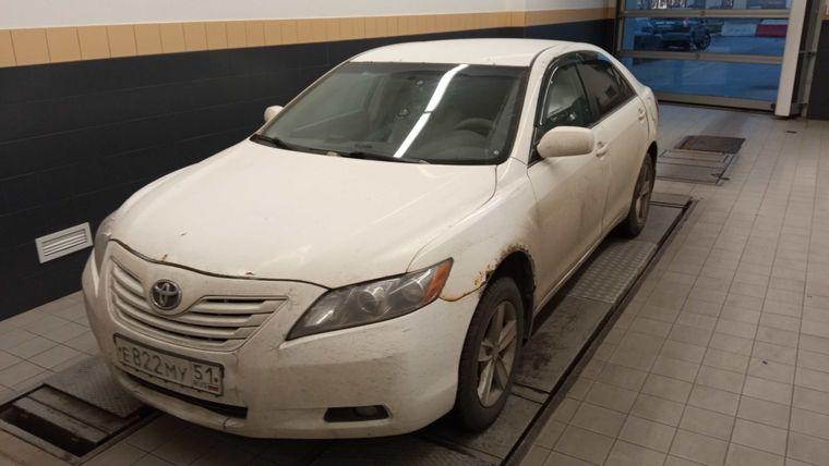 Toyota Camry, 