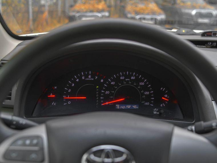 Toyota Camry,  - вид 4