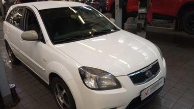 Kia Rio 2011 года, 230 943 км - вид 2