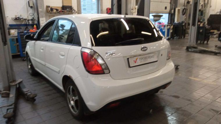 Kia Rio,  - вид 3