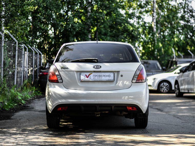 Kia Rio,  - вид 3
