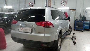 Mitsubishi Pajero Sport 2015 года, 272 602 км - вид 2