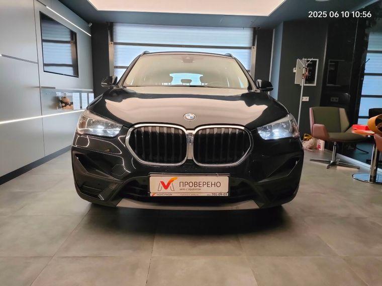 BMW X1, 2021 - вид 1
