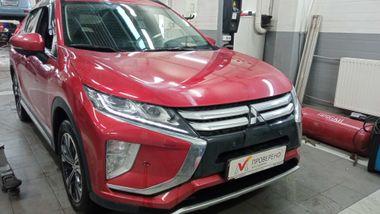 Mitsubishi Eclipse Cross 2018 года, 64 103 км - вид 2