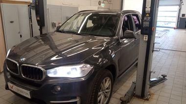BMW X5 2015 года, 280 000 км - вид 1