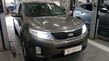 KIA Sorento 2014 года, 147 924 км - вид 2