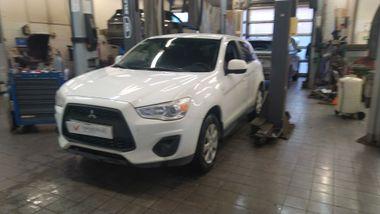 Mitsubishi ASX 2014 года, 223 000 км - вид 1