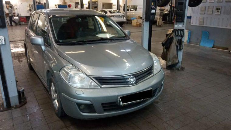 Nissan Tiida,  - вид 1