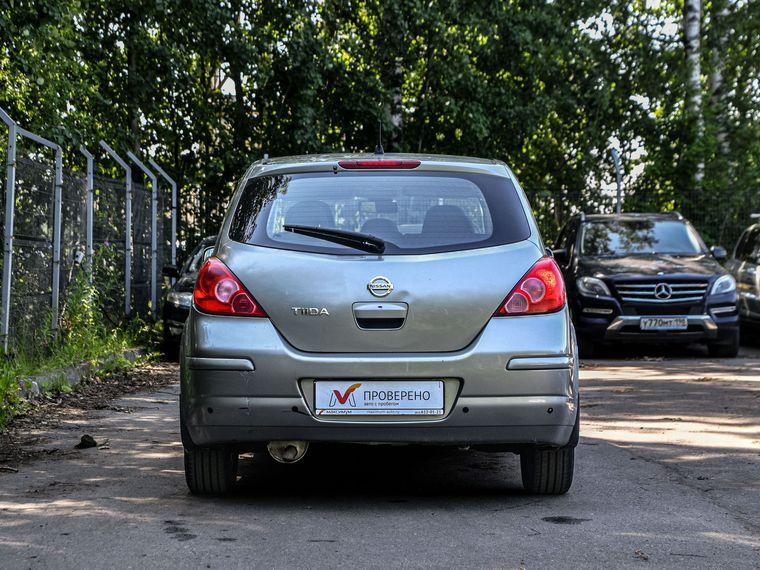 Nissan Tiida,  - вид 3