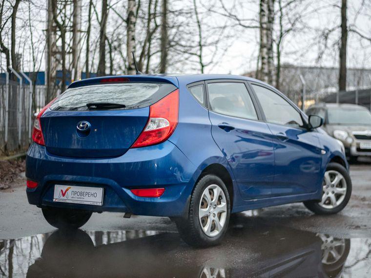 Hyundai Solaris 2011 года, 121 189 км - вид 2