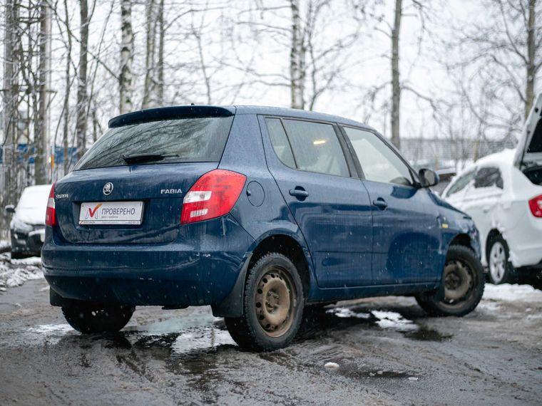 Skoda Fabia 2014 года, 140 000 км - вид 2