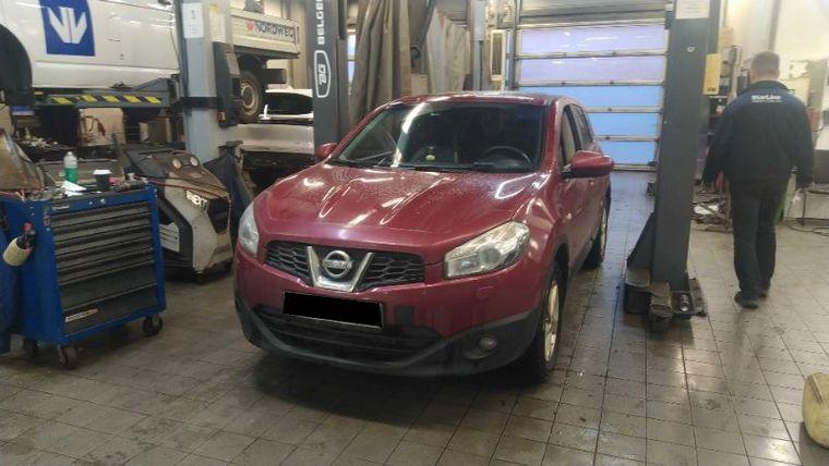 Nissan Qashqai 2010 года, 162 200 км - вид 1