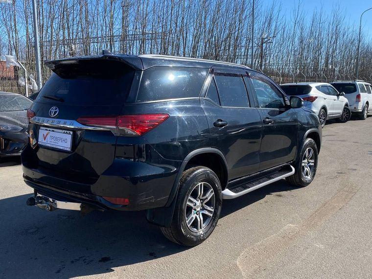 Toyota Fortuner, 2018 - вид 3