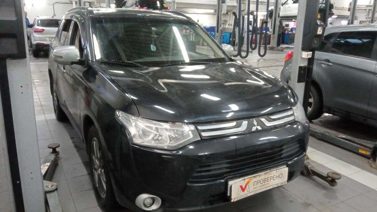 Mitsubishi Outlander 2012 года, 210 299 км - вид 2