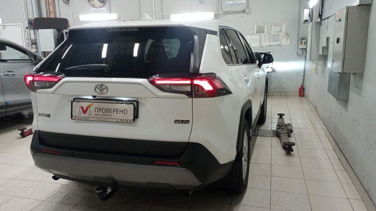 Toyota RAV4,  - вид 2