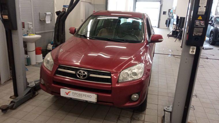 Toyota RAV4 2010 года, 204 995 км - вид 1