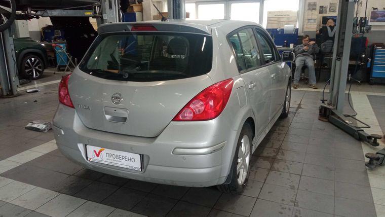 Nissan Tiida, 2013 - вид 3