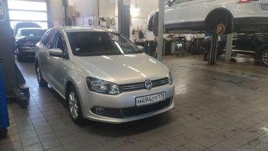 Volkswagen Polo 2012 года, 118 827 км - вид 2
