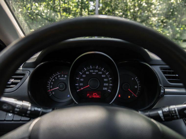 Kia Rio,  - вид 4