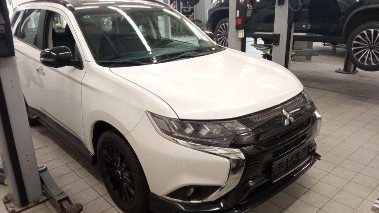 Mitsubishi Outlander, 2022 - вид 1