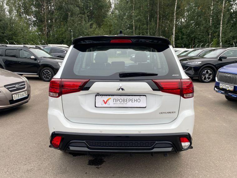 Mitsubishi Outlander, 2022 - вид 4