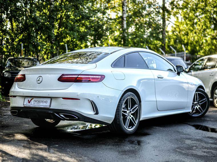Mercedes-Benz E-класс,  - вид 1