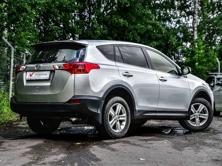 Toyota RAV4,  - вид 1
