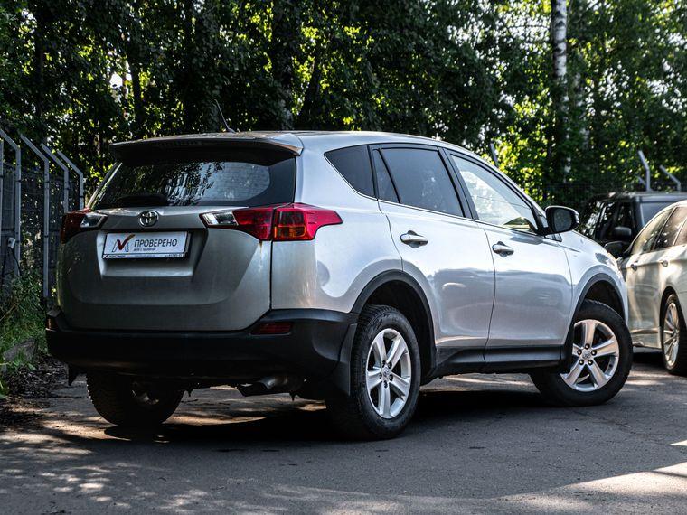 Toyota RAV4,  - вид 1