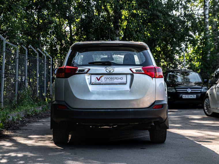 Toyota RAV4,  - вид 3