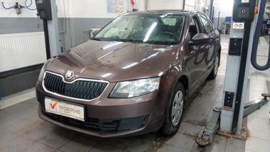 Skoda Octavia 2014 года, 240 000 км - вид 1