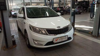 Kia Rio 2012 года, 121 751 км - вид 2