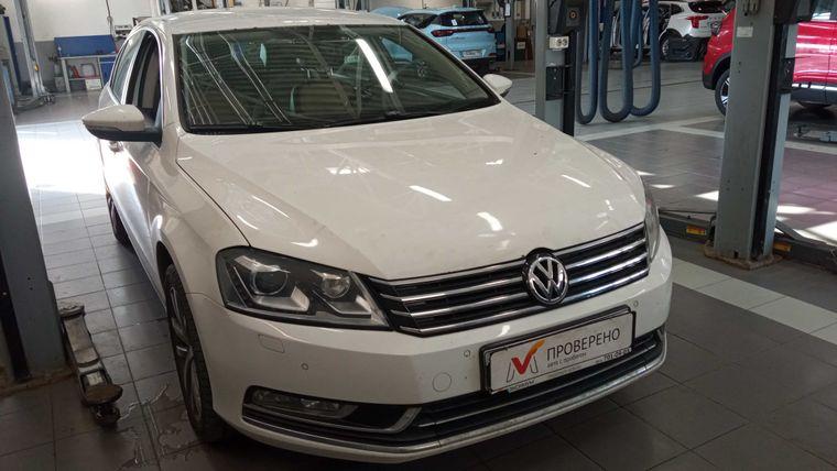 Volkswagen Passat,  - вид 1
