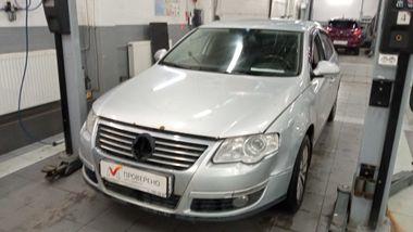 Volkswagen Passat 2008 года, 255 003 км - вид 1