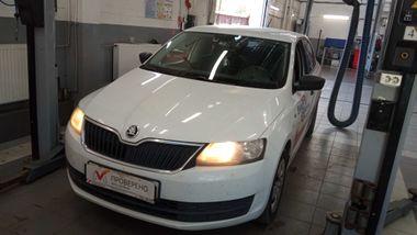 Skoda Rapid 2017 года, 178 764 км - вид 1