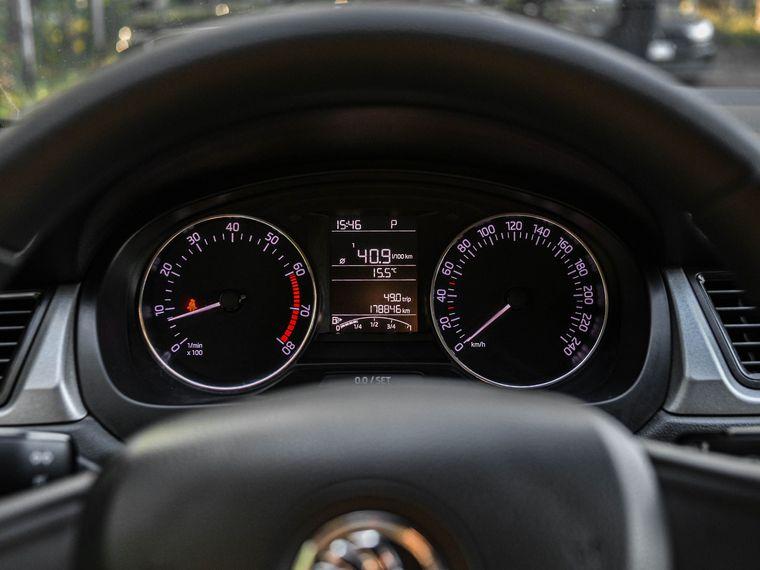 Skoda Rapid,  - вид 4