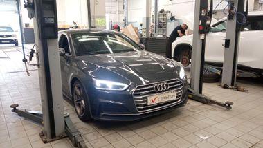 Audi A5 2019 года, 55 000 км - вид 2