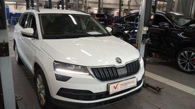 Skoda Karoq 2020 года, 122 310 км - вид 2