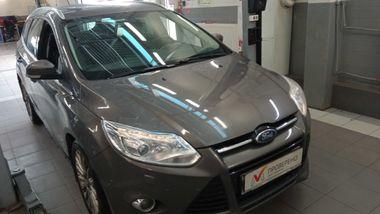 Ford Focus 2012 года, 127 859 км - вид 2
