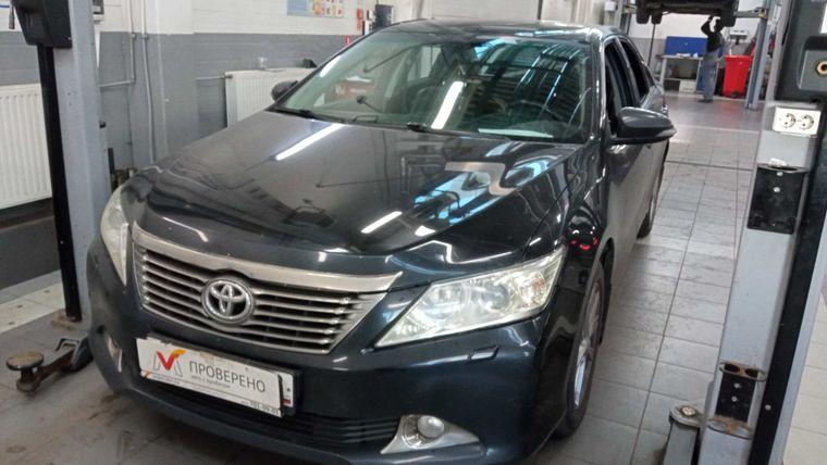 Toyota Camry, 