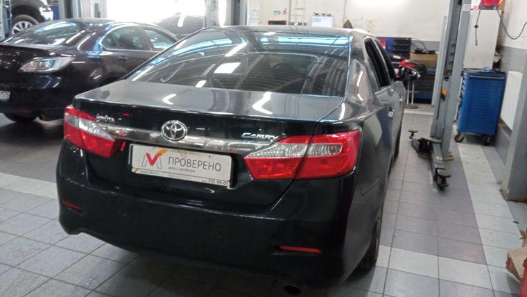 Toyota Camry,  - вид 2