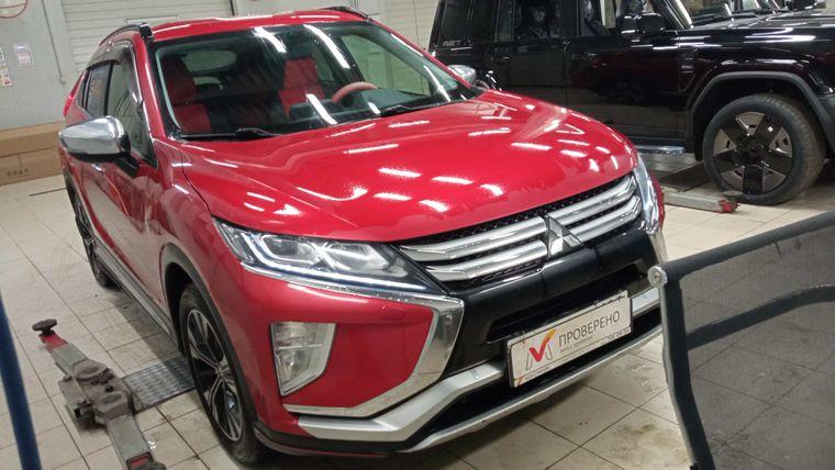 Mitsubishi Eclipse Cross 2018 года, 179 937 км - вид 1