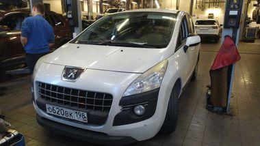 Peugeot 3008 2011 года, 200 190 км - вид 1
