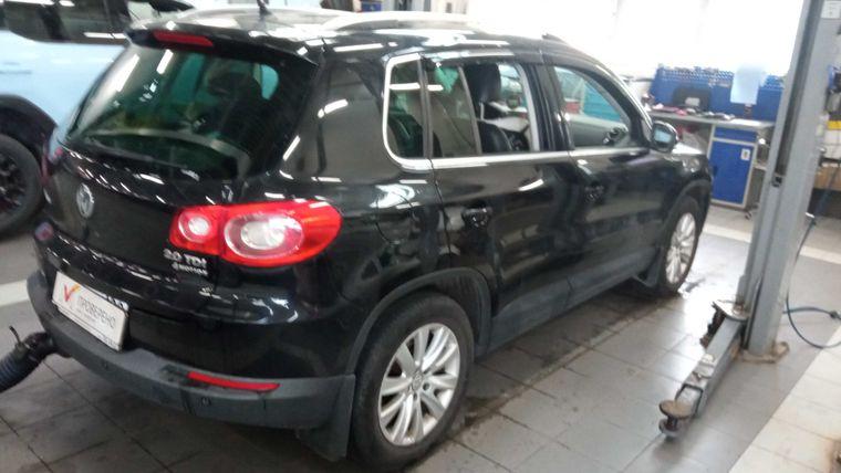 Volkswagen Tiguan,  - вид 2