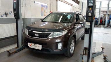 Kia Sorento 2014 года, 303 746 км - вид 1